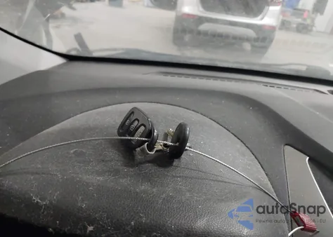 2013 Hyundai Elantra Gls z USA, uszkodzony, nr VIN 5NPDH4AE3DH395649